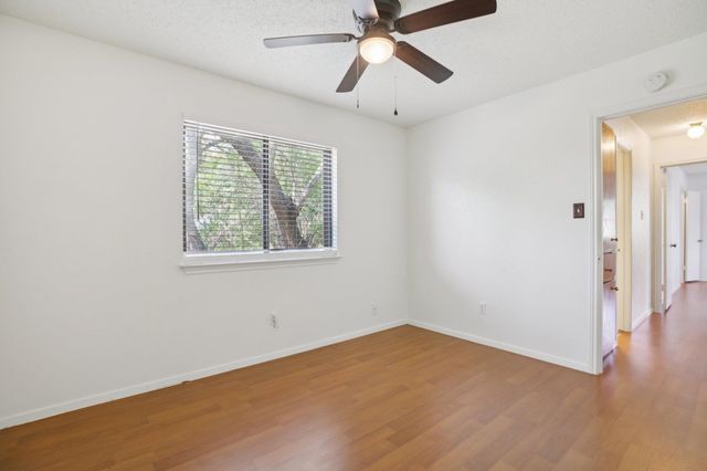 1300 Tuxford CV, Austin, TX 78753