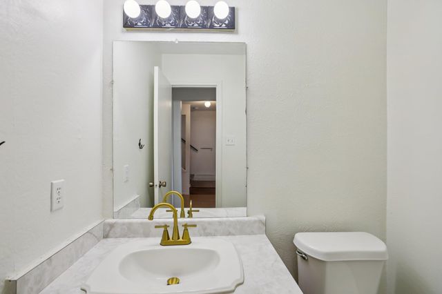 1300 Tuxford CV, Austin, TX 78753