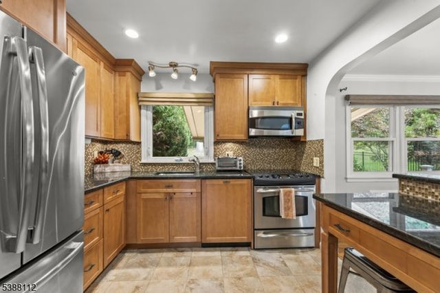 2689 Sky Top Dr, Scotch Plains Twp., NJ 07076