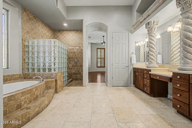 1705 W MOODY Trail, Phoenix, AZ 85041