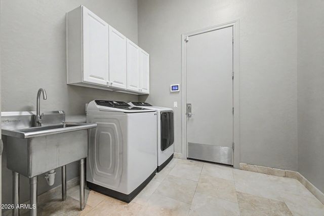 1705 W MOODY Trail, Phoenix, AZ 85041