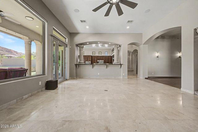 1705 W MOODY Trail, Phoenix, AZ 85041
