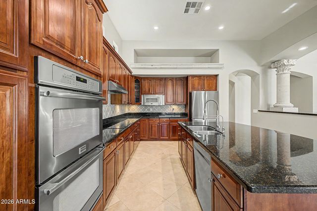 1705 W MOODY Trail, Phoenix, AZ 85041