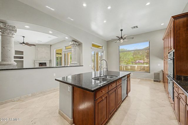 1705 W MOODY Trail, Phoenix, AZ 85041