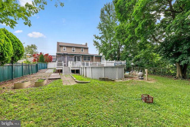 514 CUTLER AVE, Maple Shade, NJ 08052