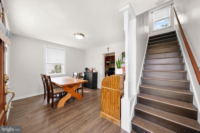 514 CUTLER AVE, Maple Shade, NJ 08052