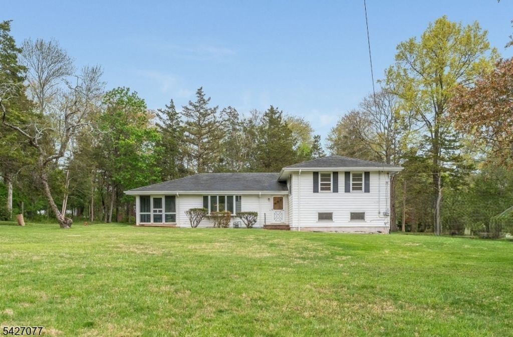 456 Bayberry Road, Bridgewater Twp., NJ 08807