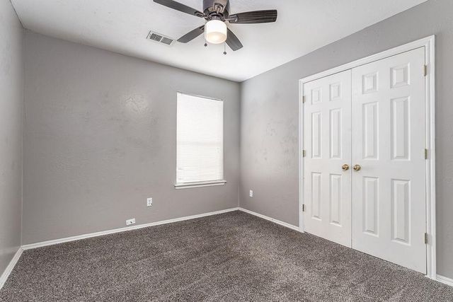 11017 NW 107th Circle, Yukon, OK 73099