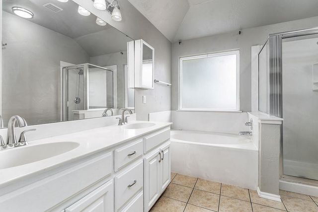 11017 NW 107th Circle, Yukon, OK 73099