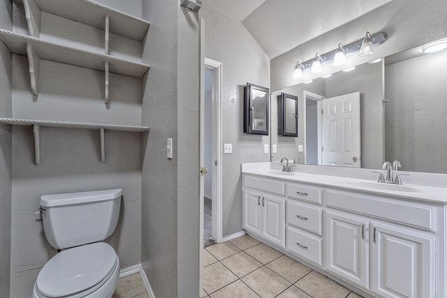 11017 NW 107th Circle, Yukon, OK 73099