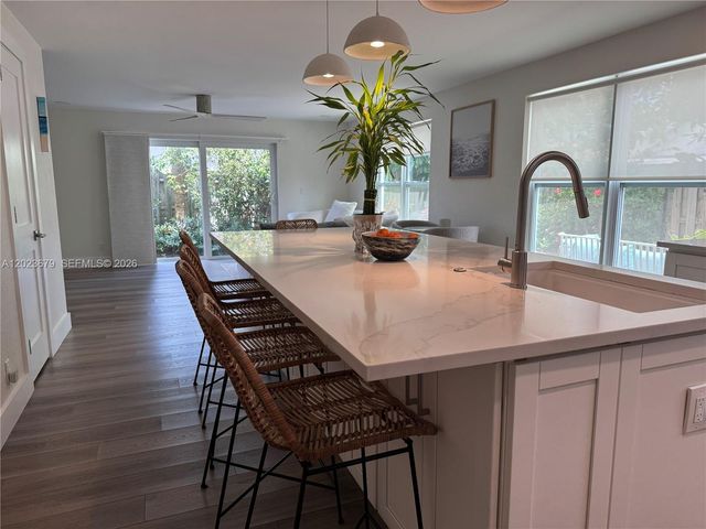 1910 NE 5th Street 107, Deerfield Beach, FL 33441