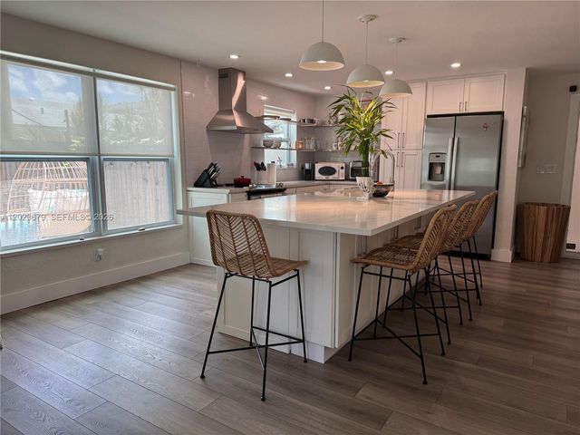 1910 NE 5th Street 107, Deerfield Beach, FL 33441