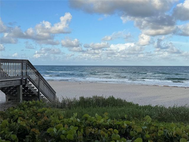 1910 NE 5th Street 107, Deerfield Beach, FL 33441