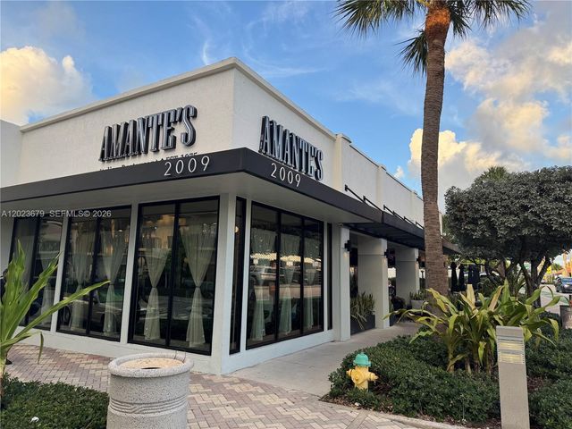 1910 NE 5th Street 107, Deerfield Beach, FL 33441