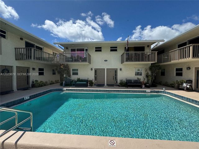 1910 NE 5th Street 107, Deerfield Beach, FL 33441