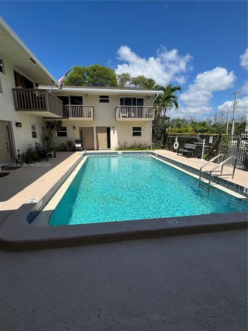 1910 NE 5th Street 107, Deerfield Beach, FL 33441