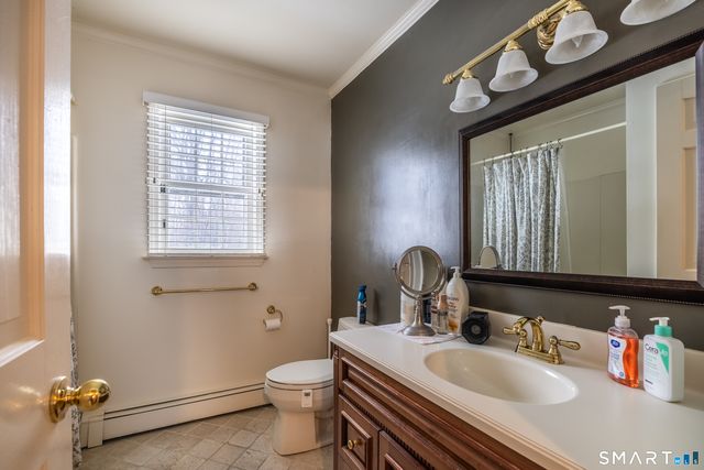 34 Bagburn Road, Monroe, CT 06468