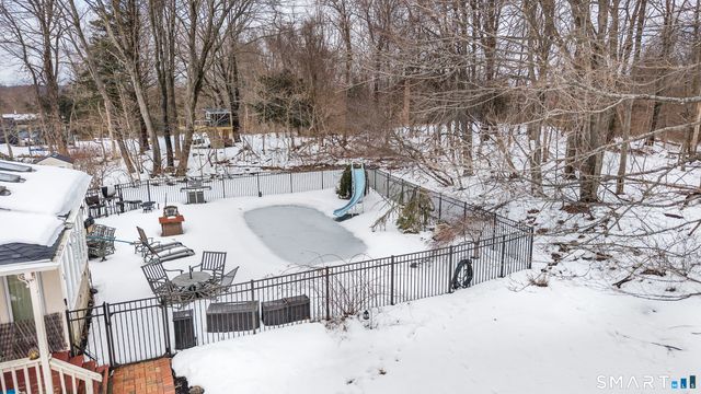 34 Bagburn Road, Monroe, CT 06468