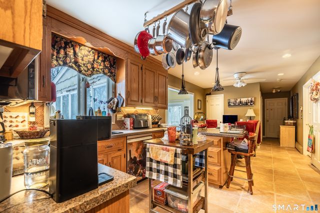 34 Bagburn Road, Monroe, CT 06468