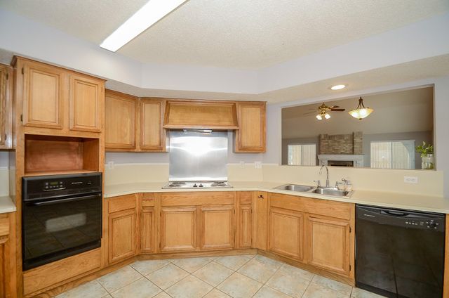 12722 Ashford Brook Drive, Houston, TX 77082