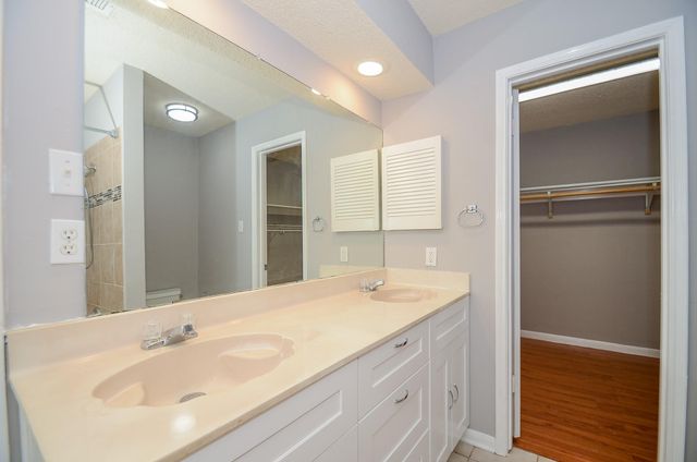 12722 Ashford Brook Drive, Houston, TX 77082