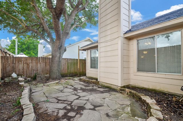 12722 Ashford Brook Drive, Houston, TX 77082
