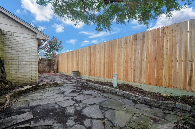 12722 Ashford Brook Drive, Houston, TX 77082