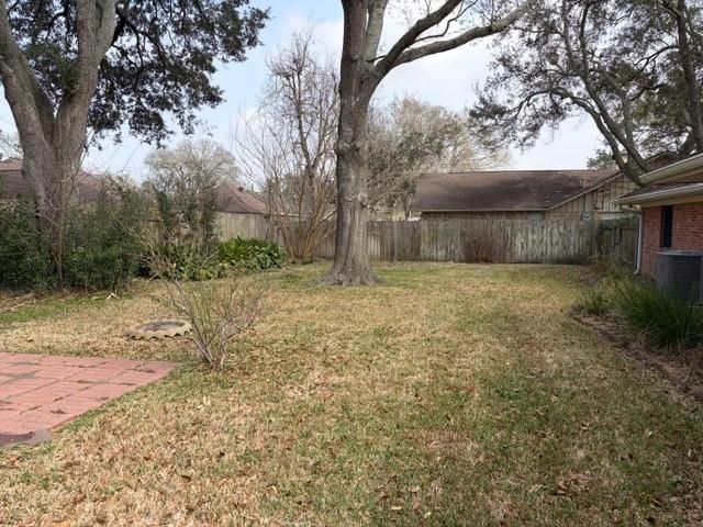 1002 Center Street, El Campo, TX 77437