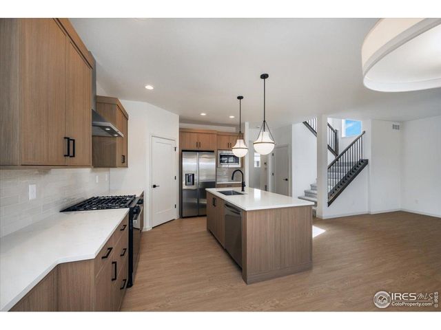 28 Snowcap Dr, Windsor, CO 80550