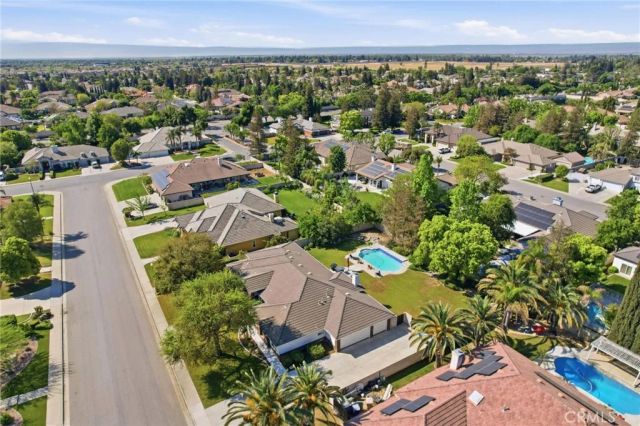 1311 Dunaire, Bakersfield, CA 93312