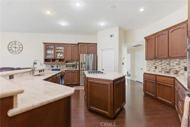 1311 Dunaire, Bakersfield, CA 93312