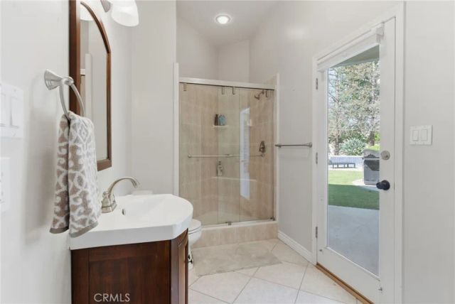 1311 Dunaire, Bakersfield, CA 93312