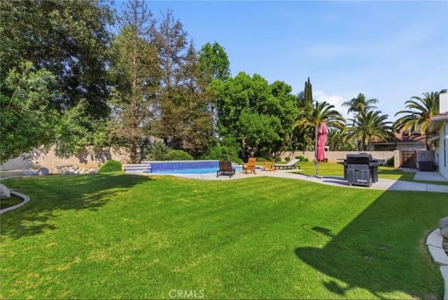 1311 Dunaire, Bakersfield, CA 93312