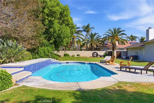 1311 Dunaire, Bakersfield, CA 93312