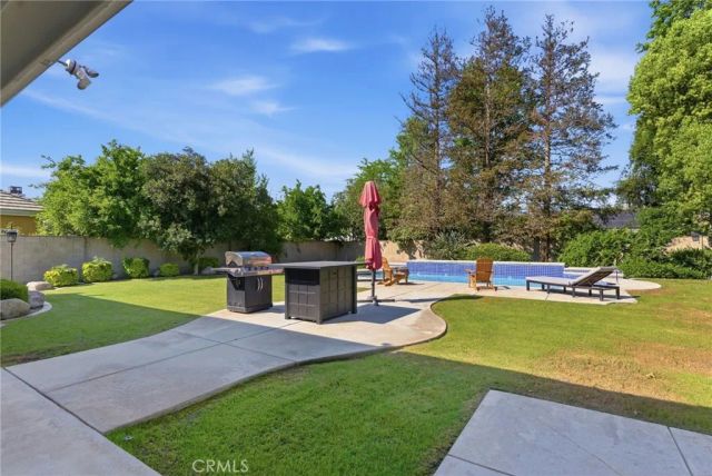 1311 Dunaire, Bakersfield, CA 93312