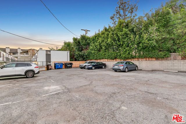 2637 S Centinela Avenue 18, Santa Monica, CA 90405