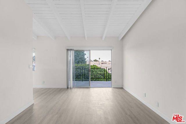 2637 S Centinela Avenue 18, Santa Monica, CA 90405