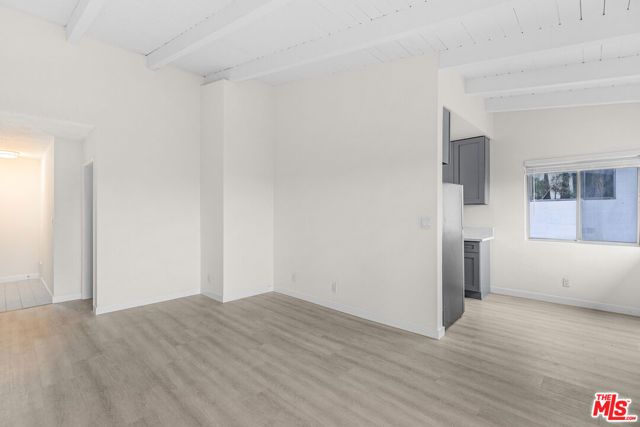 2637 S Centinela Avenue 18, Santa Monica, CA 90405