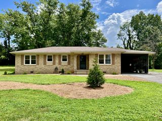 409 Westview Dr, Franklin, KY 42134