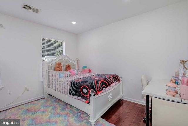 6810 ASHLEYS CROSSING CT, Temple Hills, MD 20748