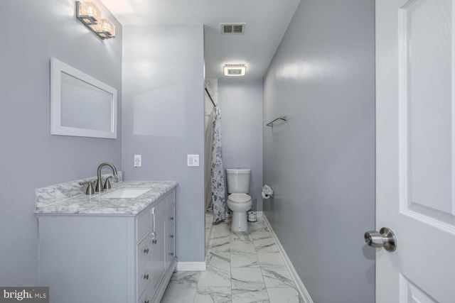 6810 ASHLEYS CROSSING CT, Temple Hills, MD 20748