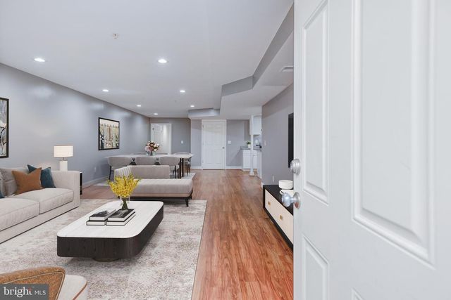 6810 ASHLEYS CROSSING CT, Temple Hills, MD 20748