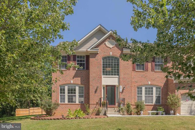 6810 ASHLEYS CROSSING CT, Temple Hills, MD 20748