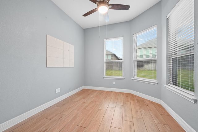 154 Ashleaf DR, Buda, TX 78610