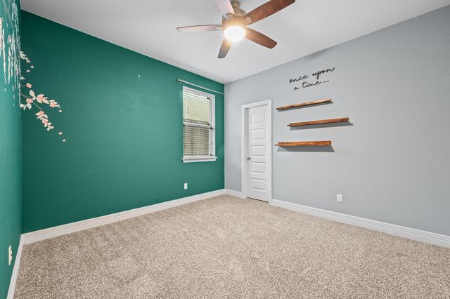 154 Ashleaf DR, Buda, TX 78610
