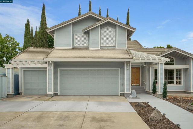 160 Meadow Brook Ct, Oakley, CA 94561
