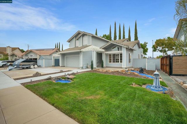 160 Meadow Brook Ct, Oakley, CA 94561