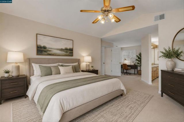 160 Meadow Brook Ct, Oakley, CA 94561