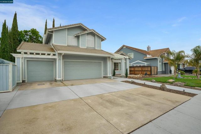 160 Meadow Brook Ct, Oakley, CA 94561