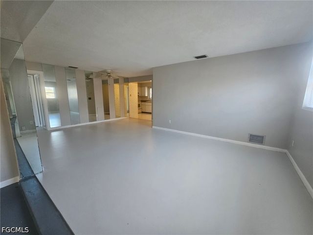 3810 SE 12th AVE 2, Cape Coral, FL 33904